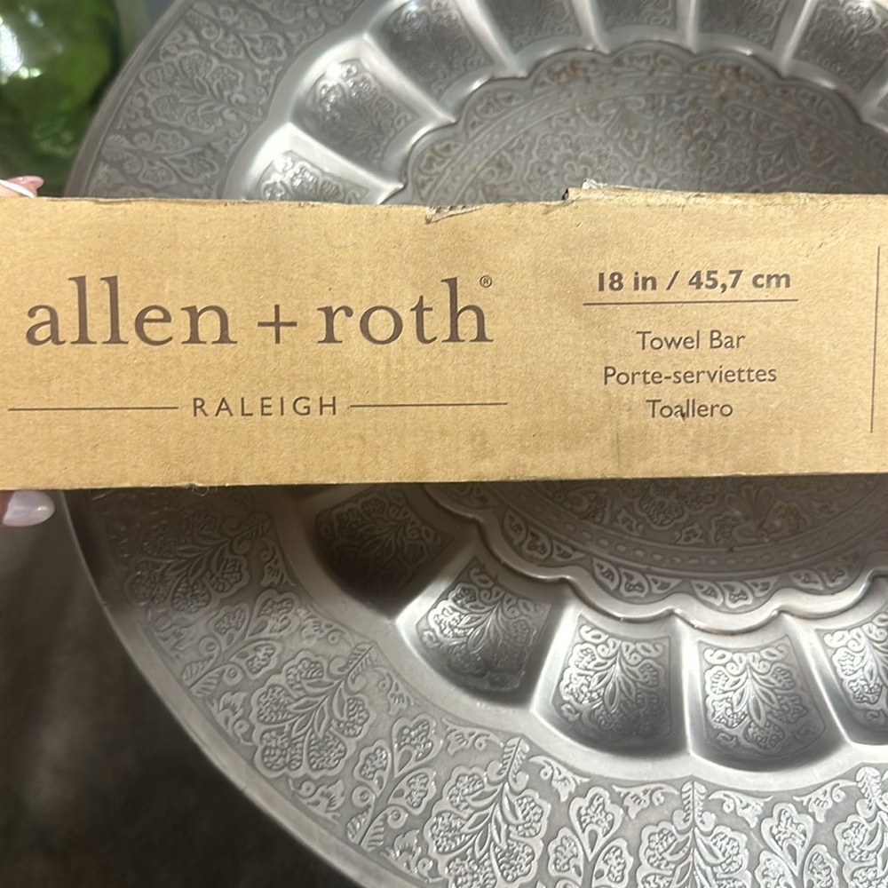 Allen + Roth Towel Bar - Picture 4 of 7